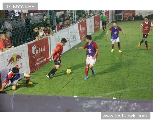 桌式足球俱乐部:激情碰撞与团队合作的完美结合之旅 桌式足球俱乐部:激情碰撞与团队合作的完美结合之旅