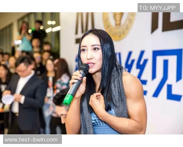 足球宝贝小希的精彩瞬间与成长故事揭秘你不知道的她的背后努力与梦想